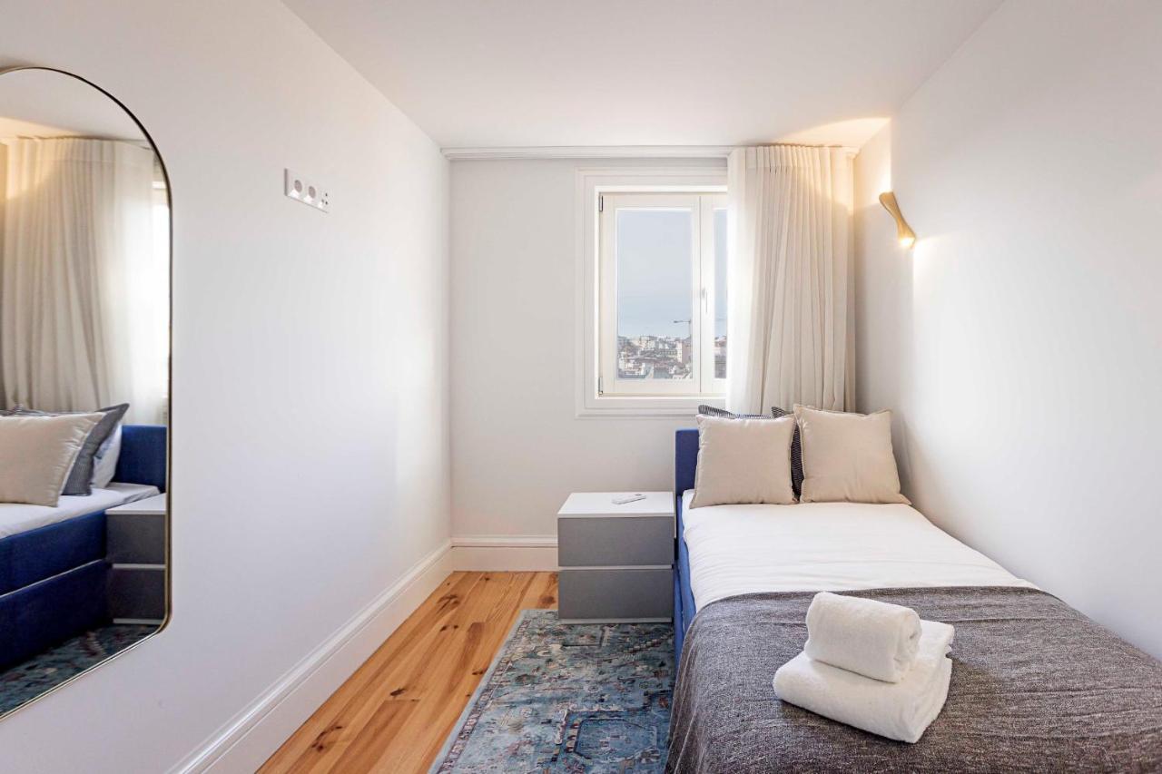 Modern Cativo Apartment By Lovelystay OOporto Exteriör bild